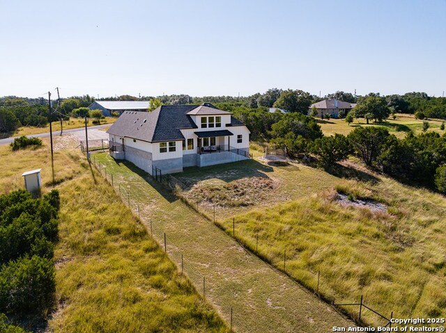 Listing photo id 23 for 135 Lone Oak