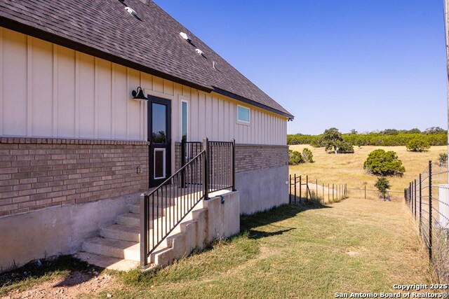 Listing photo id 25 for 135 Lone Oak