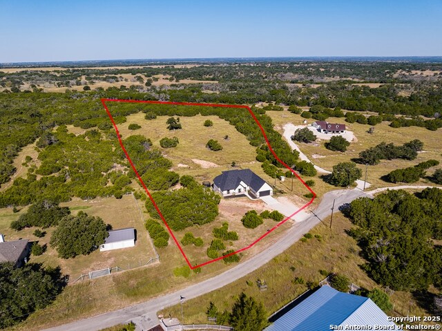 Listing photo id 30 for 135 Lone Oak