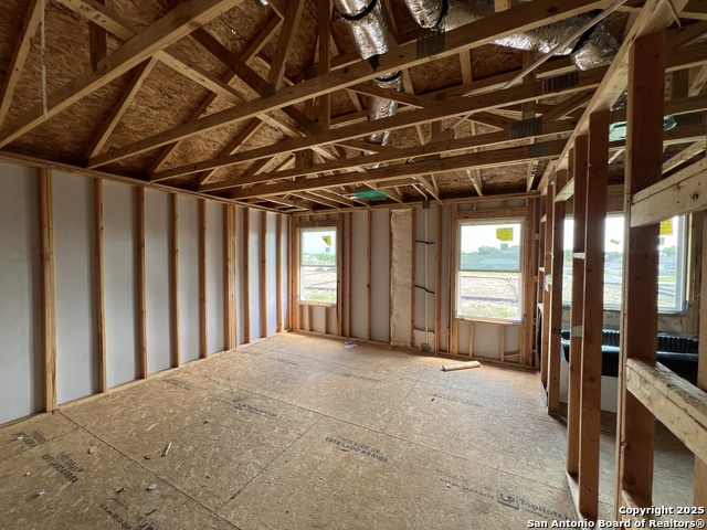 Listing photo id 27 for 12852 Red Apple Rd.