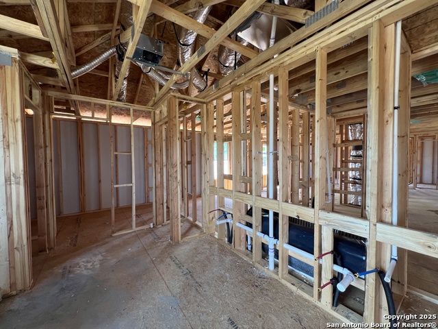 Listing photo id 30 for 12852 Red Apple Rd.