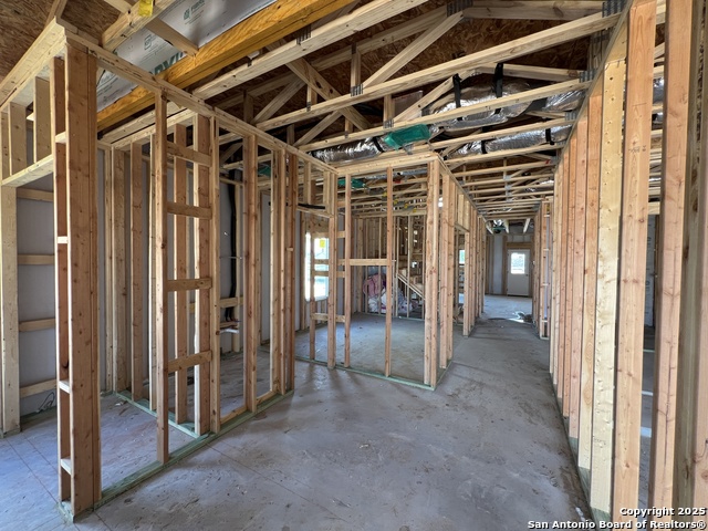 Listing photo id 4 for 12852 Red Apple Rd.