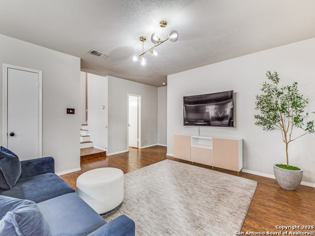 Image 8 of 25 For 15007 Northern Dancer