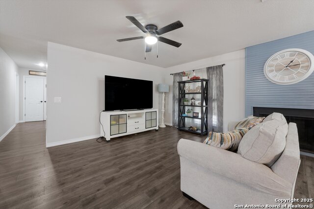 Image 17 of 31 For 12859 Tarrytown St