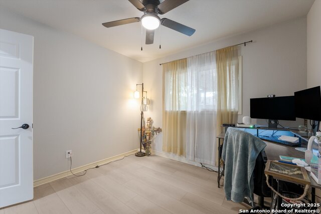 Image 24 of 31 For 12859 Tarrytown St