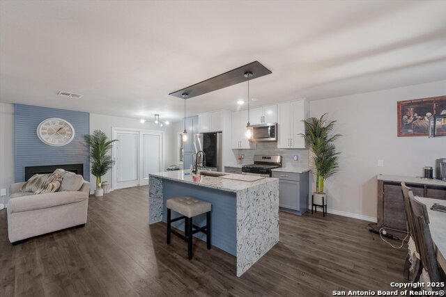 Image 9 of 31 For 12859 Tarrytown St