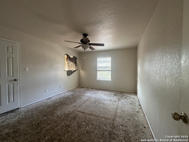 Image 18 of 22 For 202 Agency Oaks