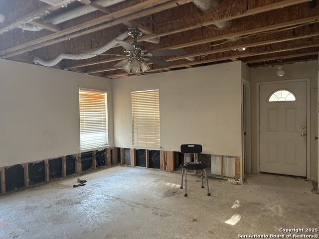 Image 6 of 22 For 202 Agency Oaks