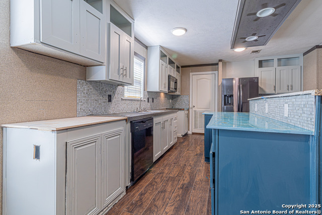 Image 15 of 47 For 755 County Road 6753