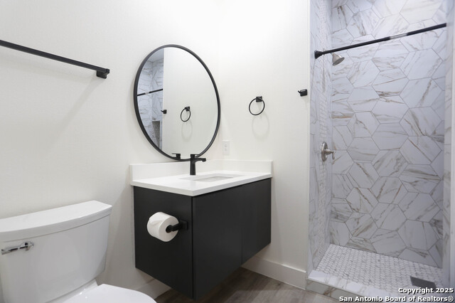 Image 13 of 22 For 130 Lachapelle E