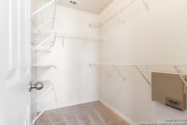 Image 26 of 43 For 318 Birkdale