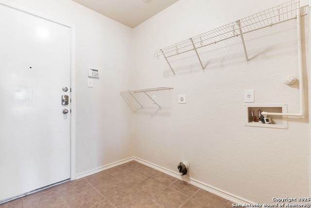 Image 30 of 43 For 318 Birkdale