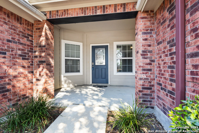 Image 4 of 43 For 318 Birkdale