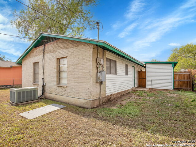 Image 19 of 22 For 1818 Adamston