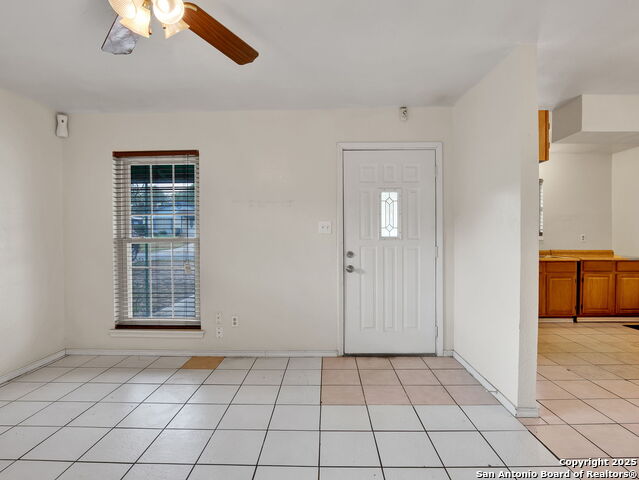 Image 4 of 22 For 1818 Adamston