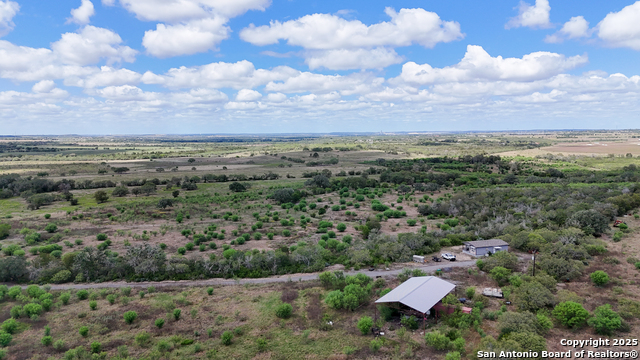 Listing photo id 1 for 4444 Fm 1339