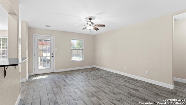 Listing photo id 12 for 2570 Terminal Loop