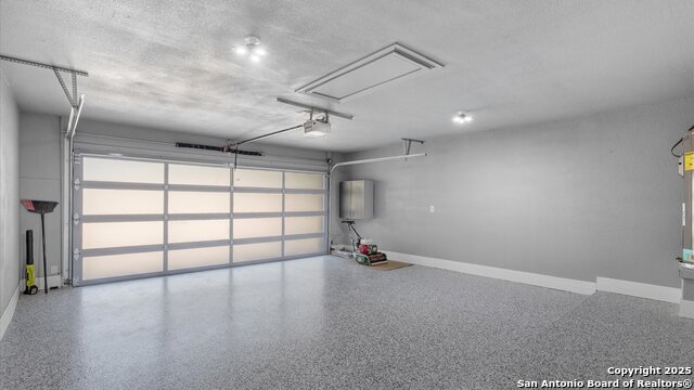 Listing photo id 23 for 2570 Terminal Loop