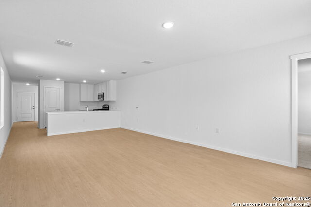 Image 11 of 25 For 1447 Neria Loop