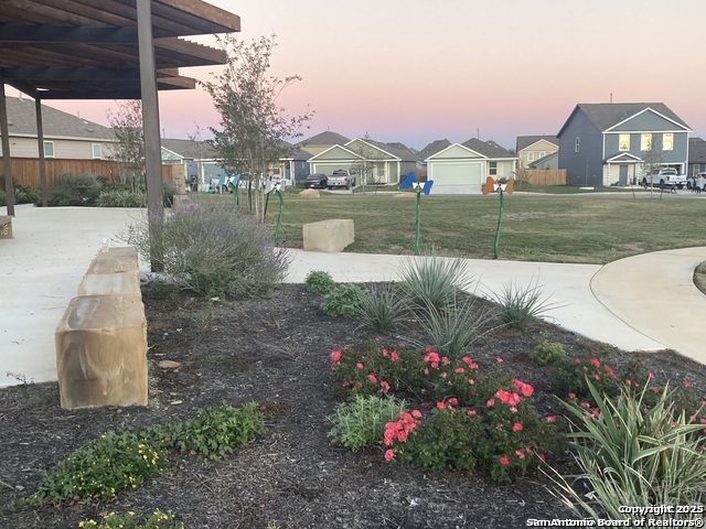 Image 17 of 25 For 1447 Neria Loop