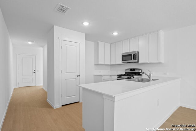 Image 6 of 25 For 1447 Neria Loop