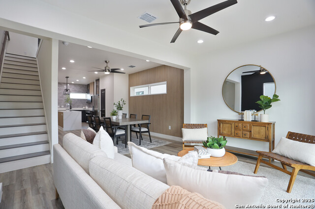 Image 11 of 21 For 138 Lachapelle E