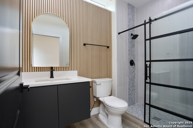 Image 15 of 21 For 138 Lachapelle E