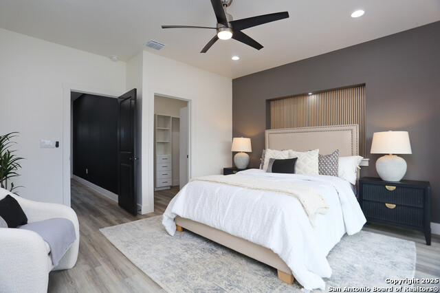 Image 17 of 21 For 138 Lachapelle E