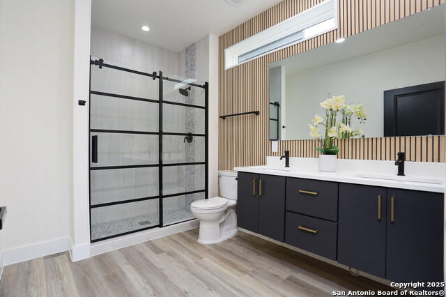 Image 19 of 21 For 138 Lachapelle E