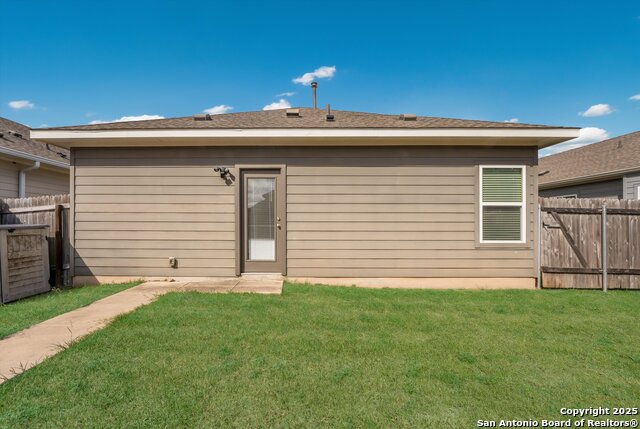 Image 22 of 23 For 235 Mossycup