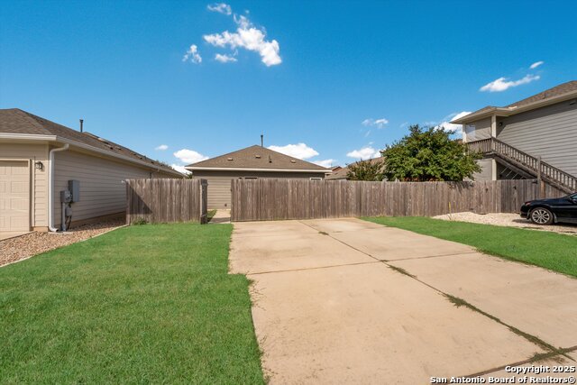 Image 23 of 23 For 235 Mossycup