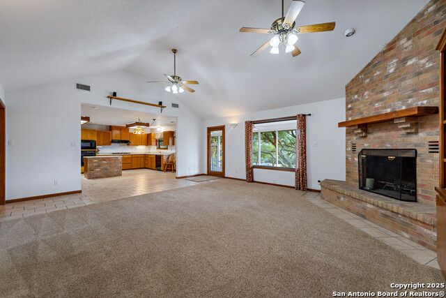 Image 19 of 39 For 28084 Delafield