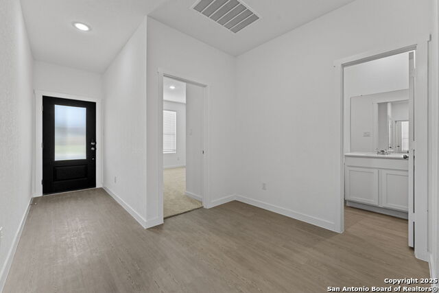 Image 13 of 30 For 31927 Ambrose St