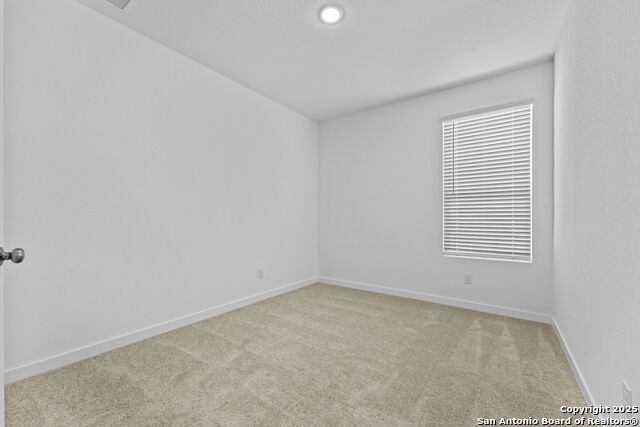 Image 21 of 30 For 31927 Ambrose St