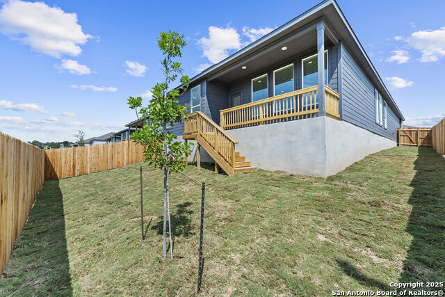 Image 29 of 30 For 31927 Ambrose St