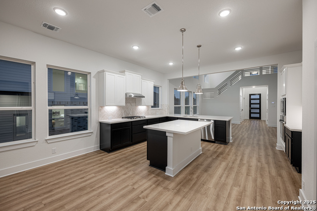 Listing photo id 11 for 322 Glenwood Ranch