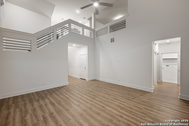 Listing photo id 12 for 322 Glenwood Ranch