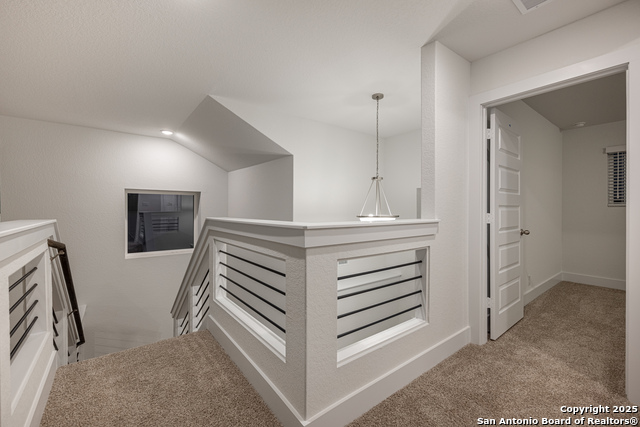 Listing photo id 29 for 322 Glenwood Ranch