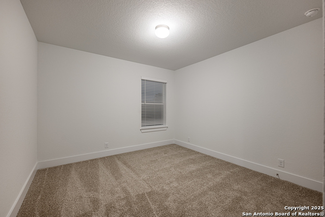 Listing photo id 32 for 322 Glenwood Ranch