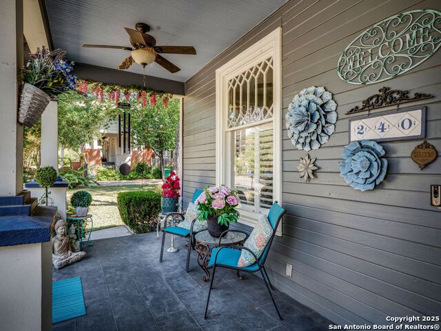 Listing photo id 1 for 240 Post Avenue