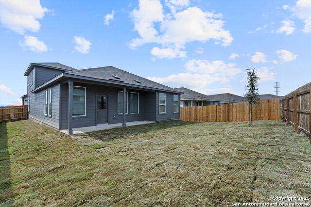 Image 27 of 28 For 31920 Ambrose St