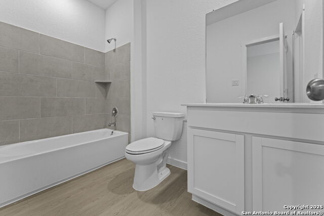 Image 22 of 25 For 31924 Ambrose St