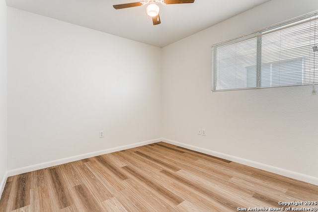 Listing photo id 9 for 3805 Maverick Creek 3805