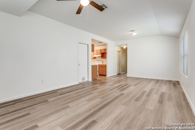 Listing photo id 1 for 3805 Maverick Creek 3805