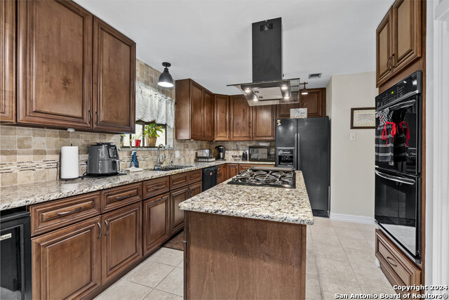 Image 13 of 44 For 1497 Pebble Beach Rd