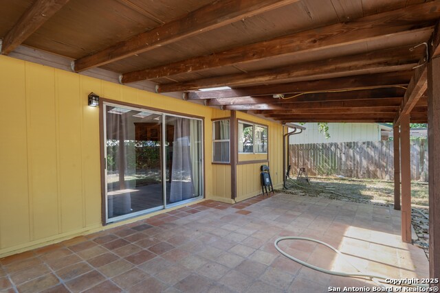 Listing photo id 24 for 10543 Big Mesa St