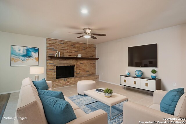 Listing photo id 4 for 10543 Big Mesa St