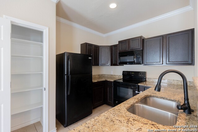 Image 10 of 29 For 5722 Golf Heights  1