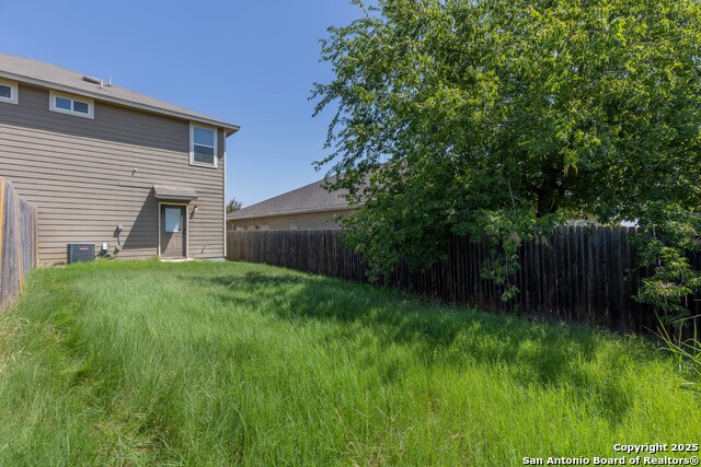 Image 25 of 29 For 5722 Golf Heights  1