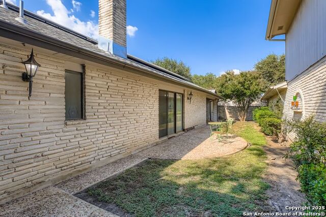 Image 27 of 28 For 11702 Whisper Dew